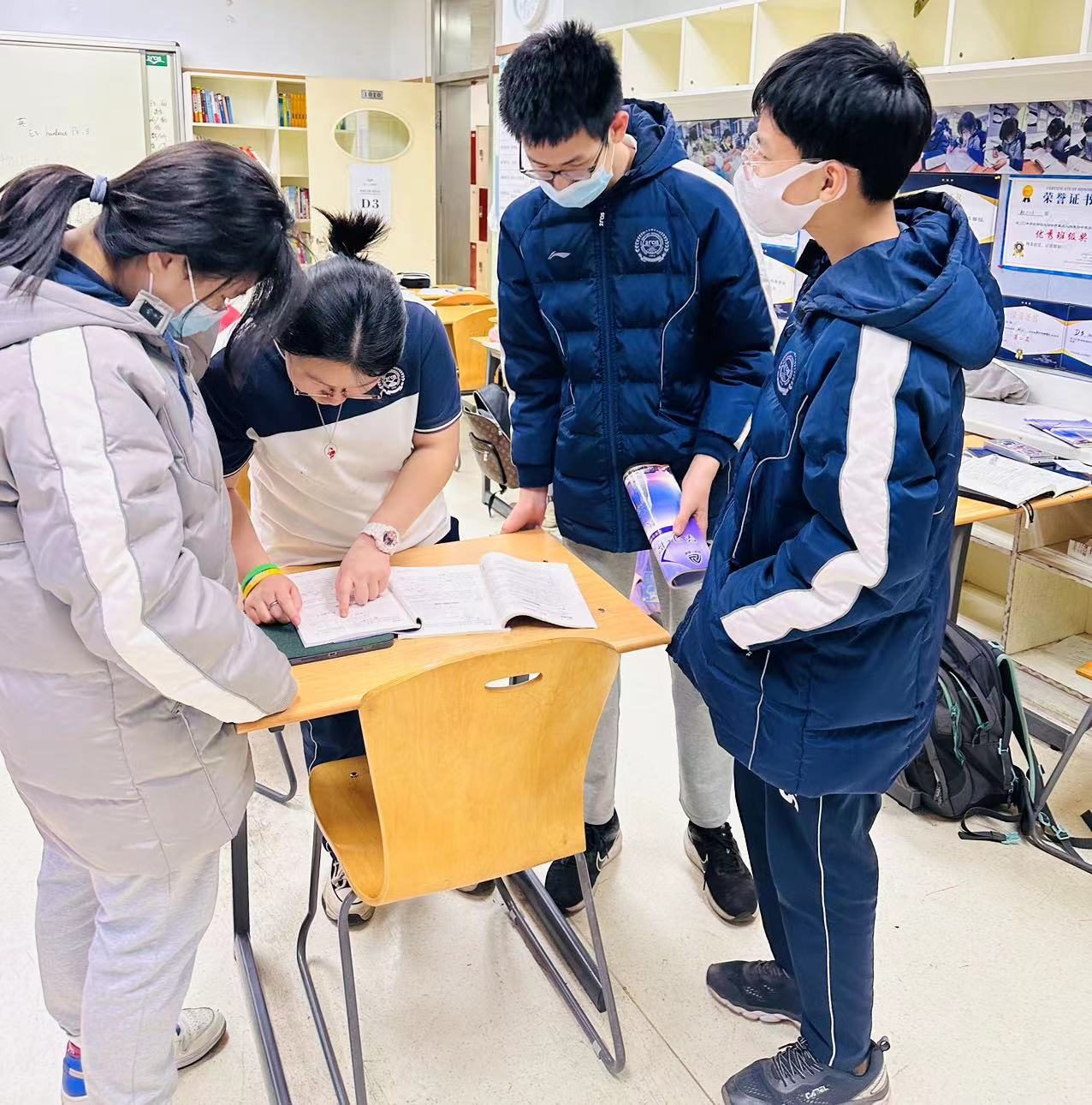 Peer tutoring in the classroom